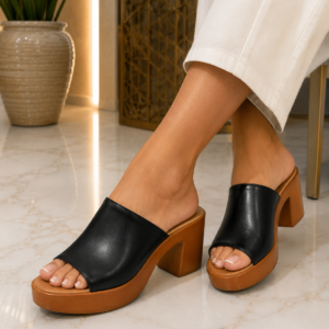 MULE TALON EN BOIS SIMILI CUIR